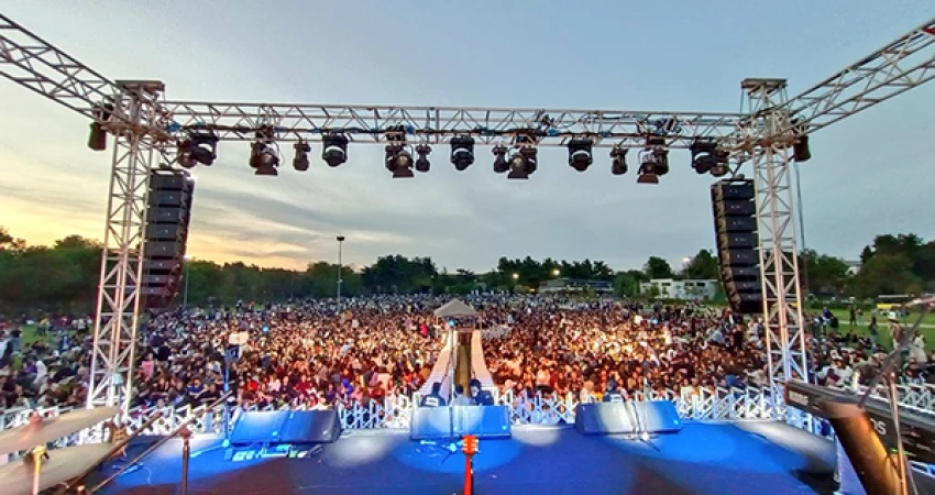 18konser2