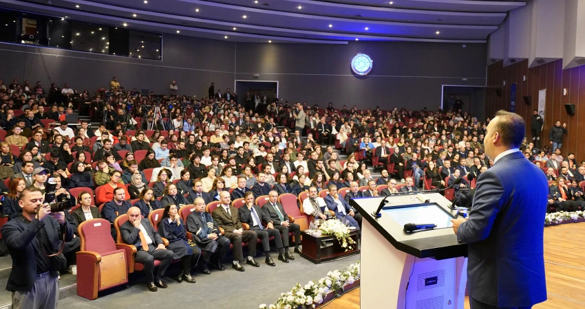 3ytu-acilis-dersi-bakan-bey