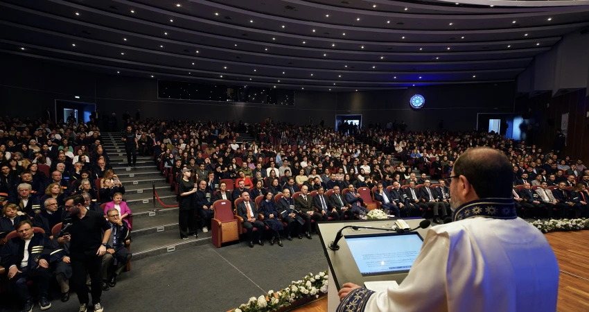 5ytu-acilis-dersi-rektor-bey