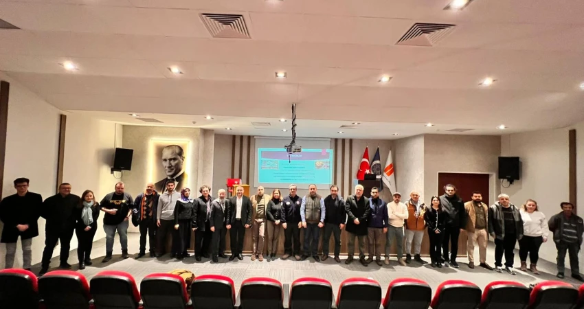 3de7ec5a-2cc4-4454-9fd3-36619bb83c82-1