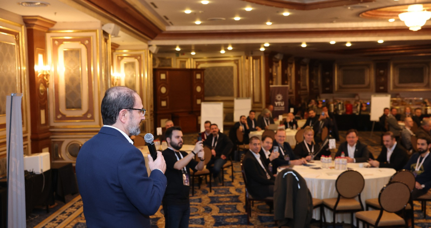 540fe1ae-6196-4d1e-941b-7329c7b21cb4-1